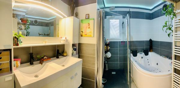 Villa T4 de plain-pied avec piscine et jardin