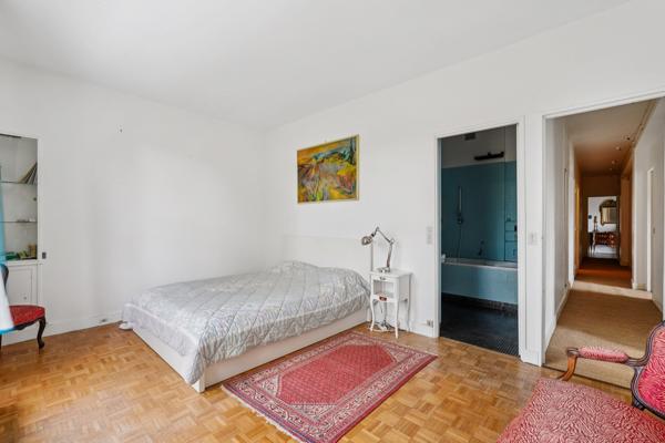 Vente Appartement de luxe Neuilly-sur-Seine 4 Pièces 130 m²