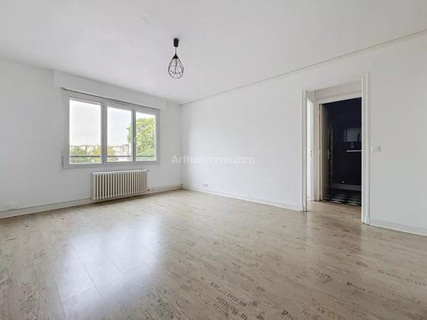 Location                                                      Appartement
                        
                     3 pièces                      58 m2                     à Reims