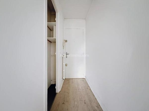 Location                                                      Appartement
                        
                     3 pièces                      58 m2                     à Reims