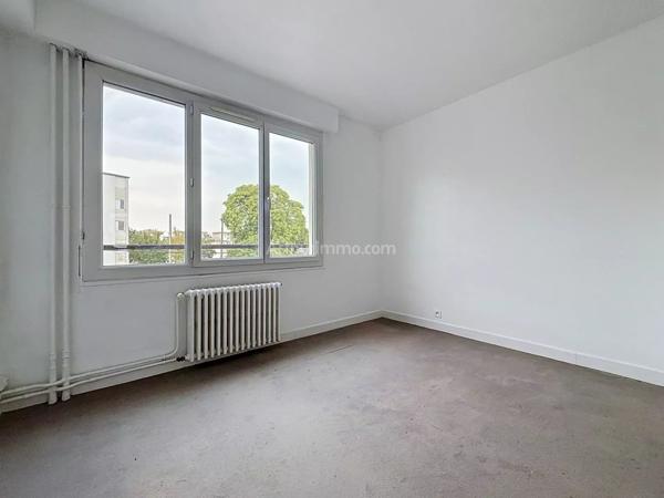 Location                                                      Appartement
                        
                     3 pièces                      58 m2                     à Reims