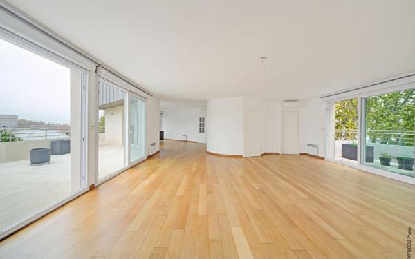 Maison à vendre    5 pièces • 158,36 m2 Colomiers