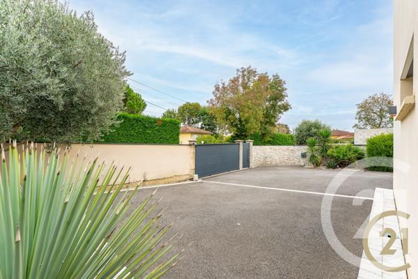 Maison à vendre  7 pièces - 185 m2 BRINDAS - 69