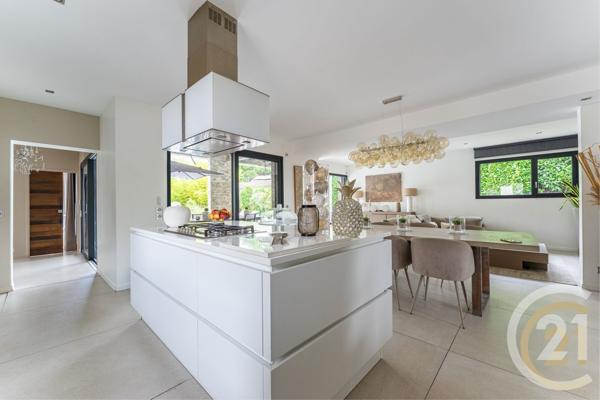 Maison à vendre  7 pièces - 185 m2 BRINDAS - 69