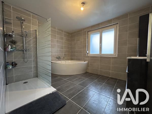 Maison à vendre 6 pièces 165 m² Fraize