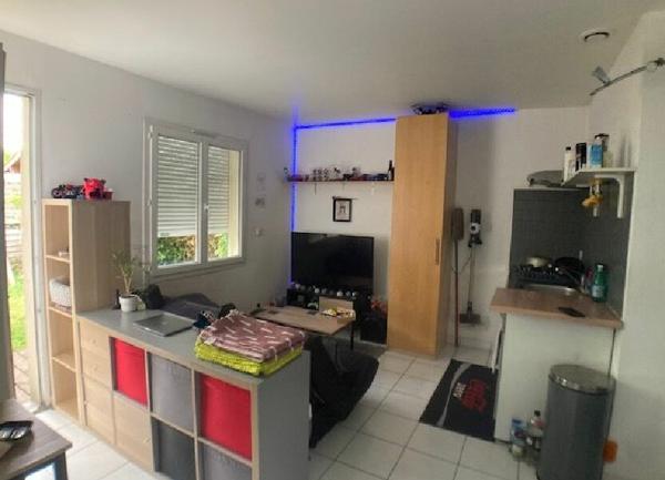 Maison à louer    1 pièce •  Pessac