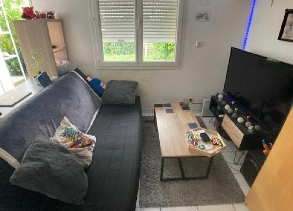 Maison à louer    1 pièce •  Pessac