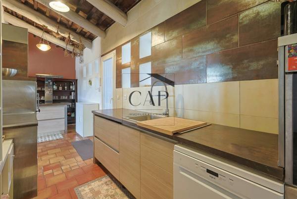 Puyricard (13540) Magnifique propriété à AIX EN PROVENCE-Puyricard vue Sainte-Victoire - avec piscine sur 5.000m2