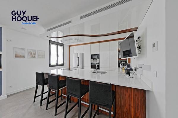 Maison à vendre à Combs-la-Ville - grand standing - DPE en B