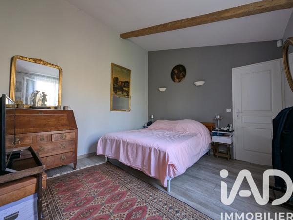 Maison à vendre 4 pièces 142 m² Saint-Louis-de-Montferrand