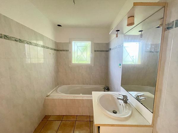 Maison proche L Isle Jourdain