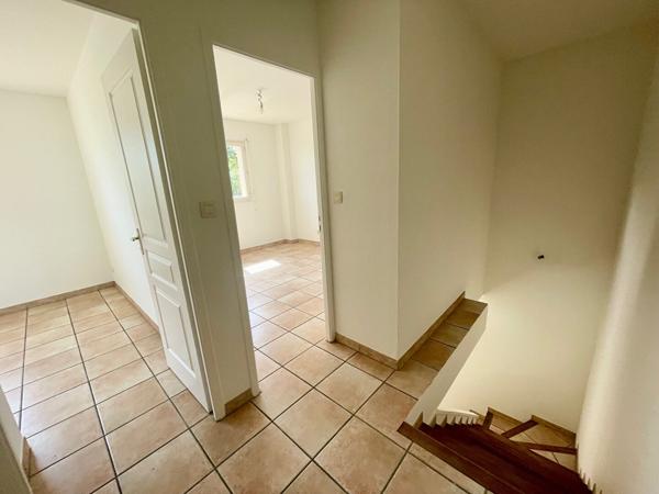 Maison T3 avec jardin proche L'Isle Jourdain