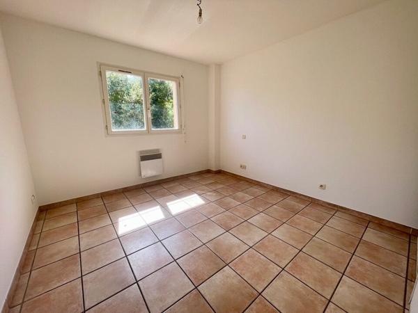 Maison T3 avec jardin proche L'Isle Jourdain