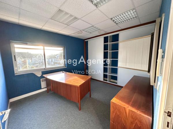 Local Commercial à SENS, 89100 - 20 pièces 468m²