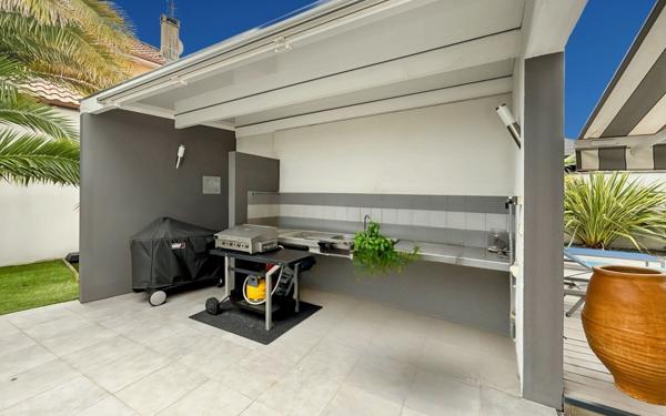 Maison à vendre    5 pièces • 202 m2 Lons