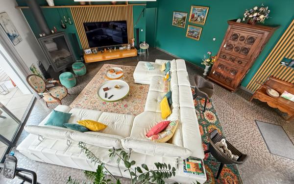 Maison à vendre    5 pièces • 202 m2 Lons