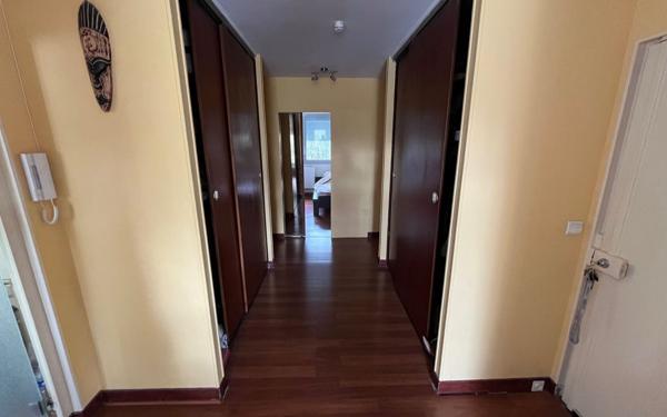 Appartement à vendre    4 pièces • 79 m2 Vaires-sur-Marne