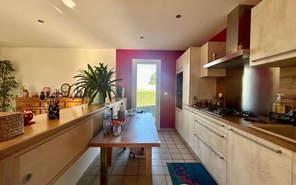 Maison à vendre    4 pièces • 81 m2 Chasselay