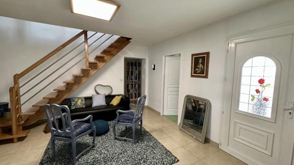 Villa de prestige à vendre SALLES DE BARBEZIEUX (16)