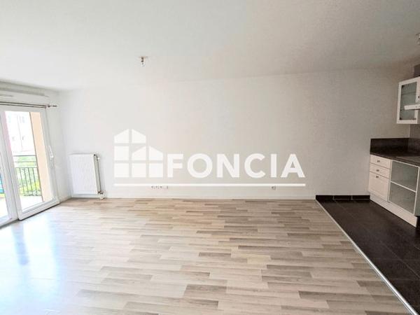 Location Appartement 3 pièces 65.47 m² - 7 AVENUE LUCIE DESNOS Gargenville 78440