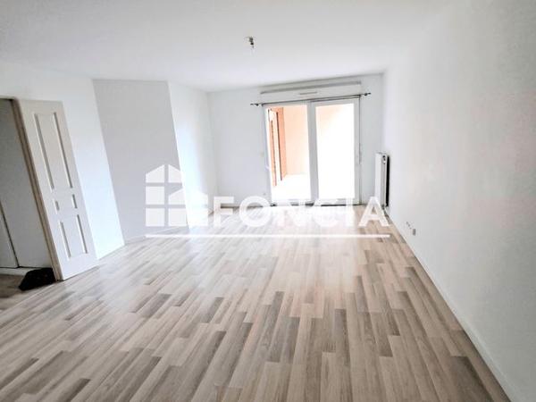Location Appartement 3 pièces 65.47 m² - 7 AVENUE LUCIE DESNOS Gargenville 78440