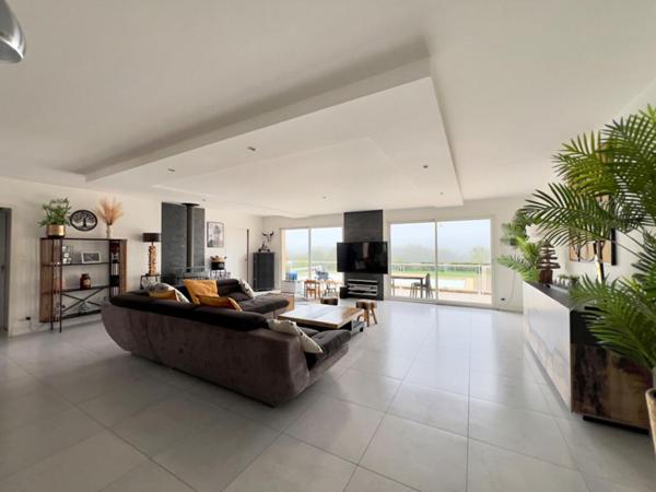 Maison Cholet 299 m2