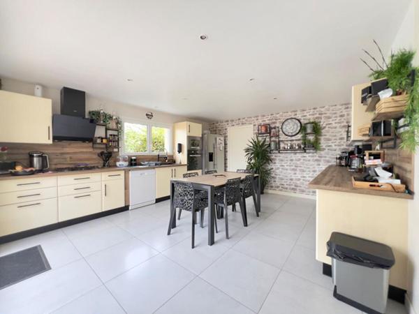 Maison Cholet 299 m2