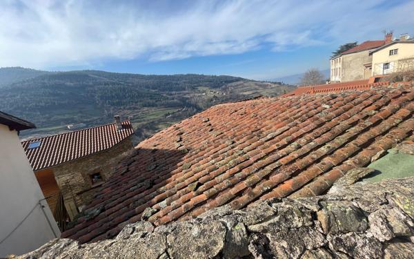 Maison à vendre    4 pièces •  La Valla-en-Gier