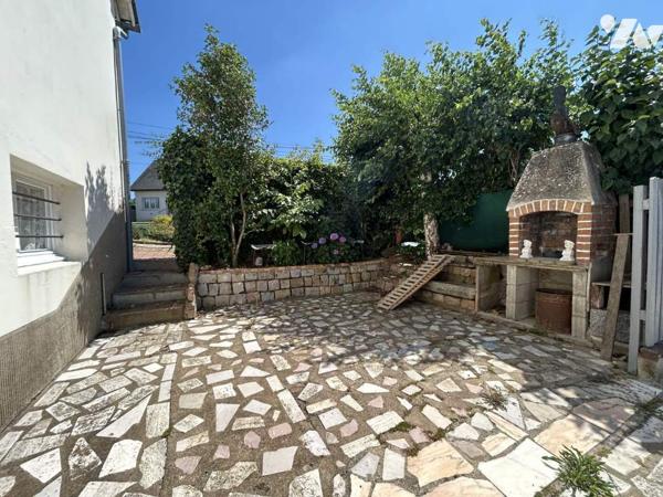 PAVILLON quasi plain pied proche commodités