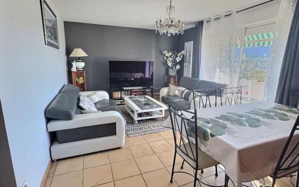 Appartement à vendre    3 pièces • 68 m2 Marseille 11