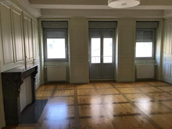 Immeuble à vendre à Chaussin dans le Jura (39120), ref : 39032-1042105-39032