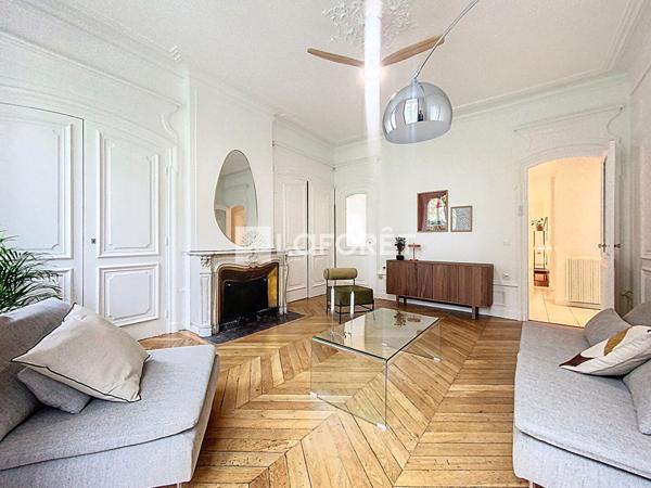 Location appartement près de LYON - 4 pièce(s) - 122 m² - 2 121 €/mois