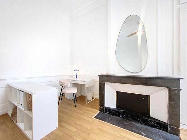 Location appartement près de LYON - 4 pièce(s) - 122 m² - 2 121 €/mois