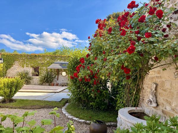 Maison en pierre de taille 399 000 €