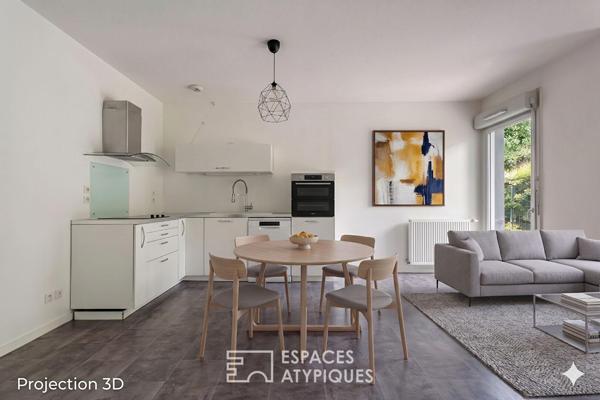 Cocon urbain en rez-de-jardin dans le 8ème