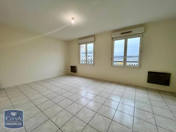 Appartement à louer 2 pièces 47.59m² Lyon 7e Arrondissement (69007)
