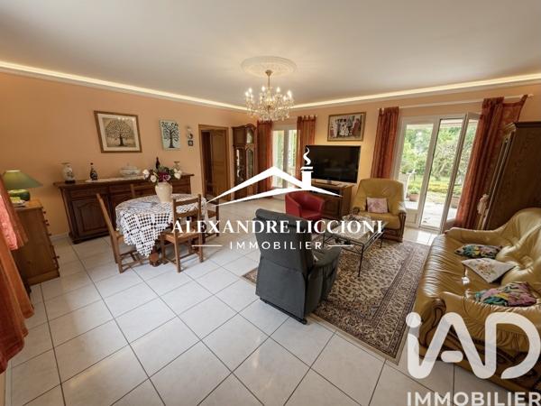 Maison à vendre 4 pièces 140 m² Brignoles