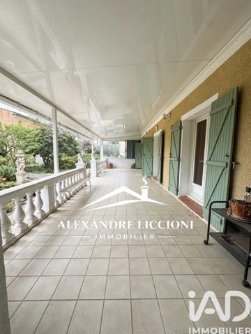 Maison à vendre 4 pièces 140 m² Brignoles