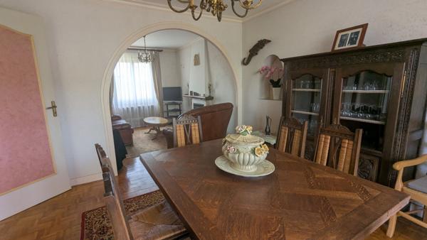 Maison familiale spacieuse et fonctionnelle proche des commodités