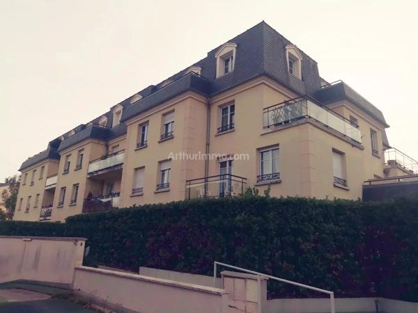 Vente                                                      Appartement
                        
                     3 pièces                      65 m2                     à Gournay-sur-Marne