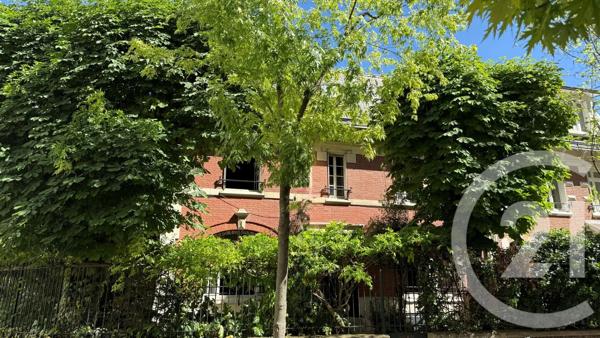 Maison à vendre  8 pièces - 182,60 m 2   VINCENNES  - 94