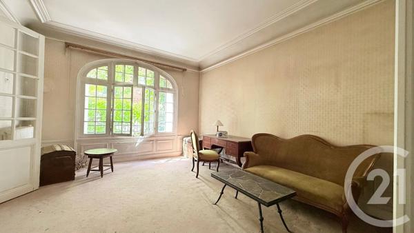 Maison à vendre  8 pièces - 182,60 m 2   VINCENNES  - 94