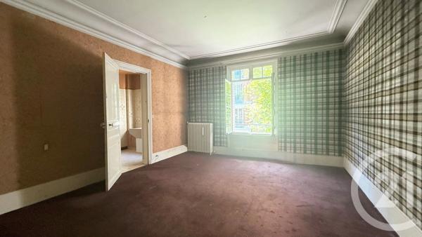 Maison à vendre  8 pièces - 182,60 m 2   VINCENNES  - 94