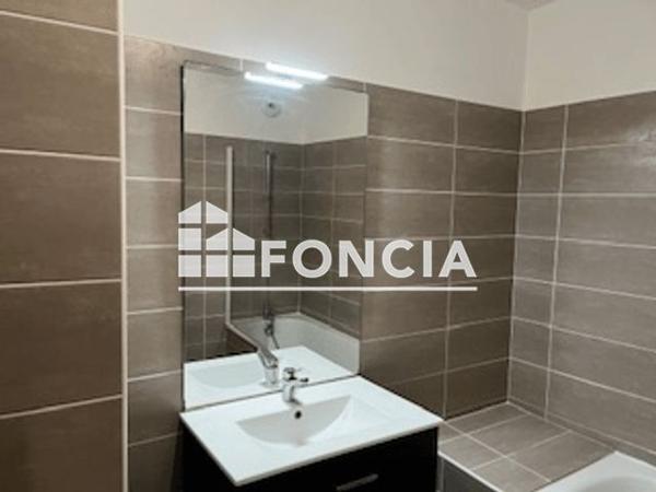 Location Appartement 3 pièces 67.1 m² - Marseille 13012