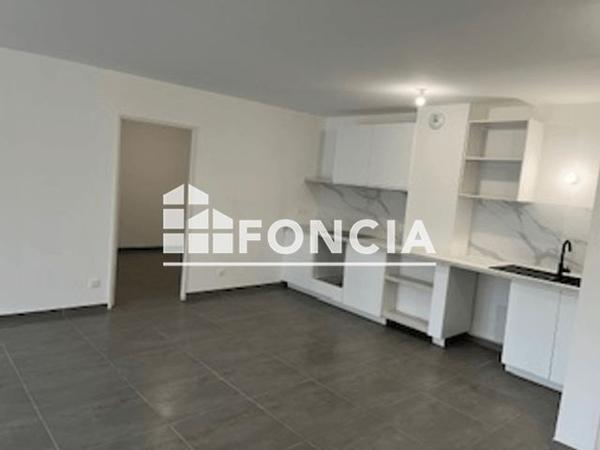 Location Appartement 3 pièces 67.1 m² - Marseille 13012