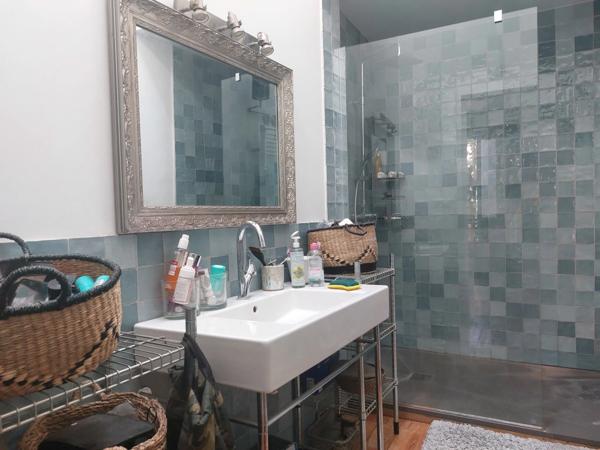 QUARTIER SAINT MICHEL. Appartement à vendre 4 pièces MONTAUBAN (82) avec dépendance aménageable et jardin cloturé.