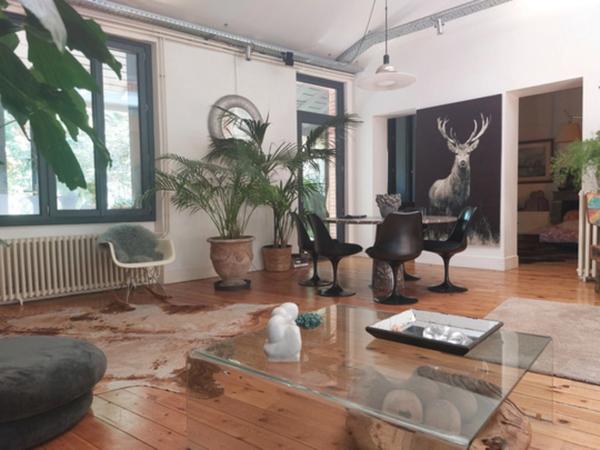 QUARTIER SAINT MICHEL. Appartement à vendre 4 pièces MONTAUBAN (82) avec dépendance aménageable et jardin cloturé.