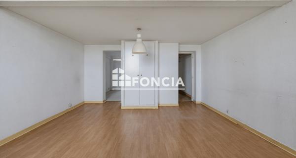À vendre Appartement 2 pièces 72 m² - Bordeaux 33000
