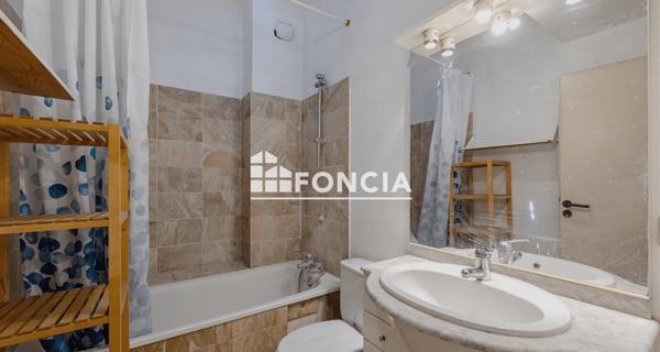 À vendre Appartement 2 pièces 72 m² - Bordeaux 33000
