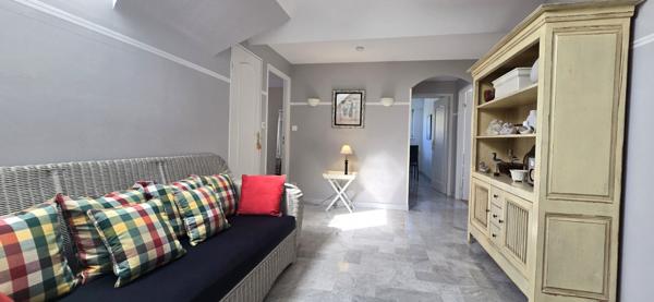 Maison - 11 pièces - 380 m² - PRESTIGE